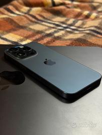 iPhone 15 Pro 256GB Titanio Blu