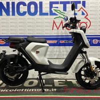 NIU SCOOTER ELETTRICO 50CC UQi 4831 45 KM/h