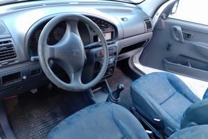 Furgone Peugeot ranch