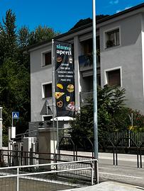 bandiera pubblicità negozio...bar