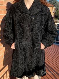 Pelliccia nera, taglia M, agnello persiano