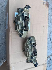 Coppia pinze anteriori brembo oro p4 assiali