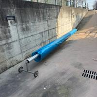 Rullo più telo mille bolle per piscina