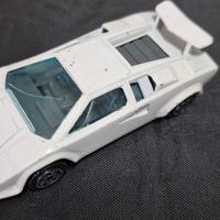 lamborghini countach