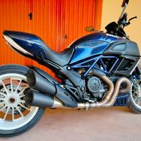 Ducati Diavel - colorazione limitata