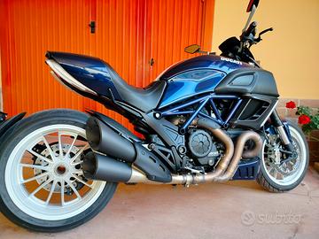 Ducati Diavel - colorazione limitata