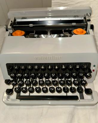 Macchina da scrivere Olivetti Valentine S bianca