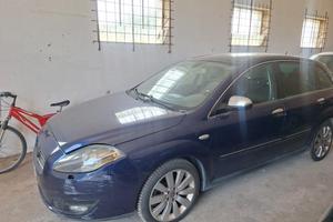 Fiat Croma 2.4 Jtd