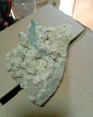 minerale di aragonite 