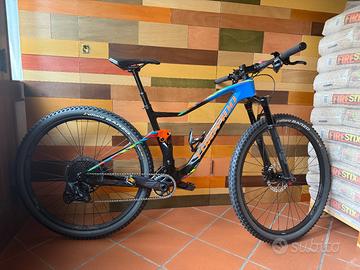 MTB FULL CARBON TAGLIA M SCUDERIA TORPADO