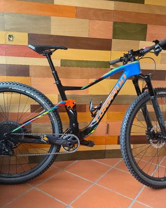 MTB FULL CARBON TAGLIA M SCUDERIA TORPADO