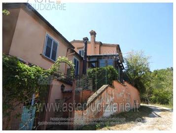Villa o villino Teramo [A4166623]