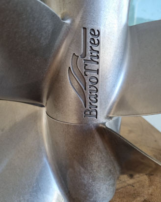 Eliche Mercruiser bravo three dualprop