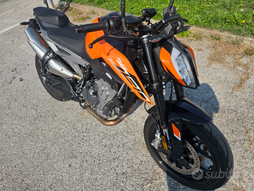 Ktm duke 790 a2