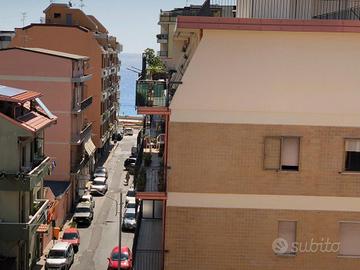 Appartamento nuovo X studenti 3/4 posti 100mt mare