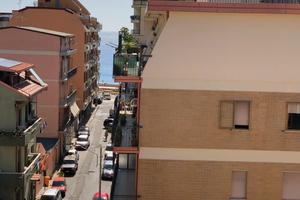 Appartamento nuovo X studenti 3/4 posti 100mt mare