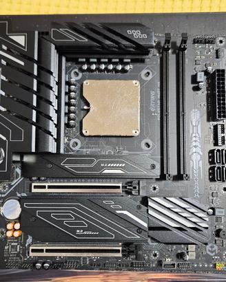Scheda madre + processore intel 14650hx 24 core