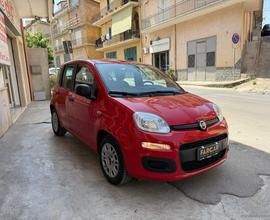 FIAT Panda 1.0 FireFly S&S Hybrid CON FINANZIAMENT
