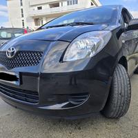 Toyota Yaris 1.0 5 porte anno 2008