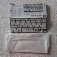 Tastiera Bluetooth ultrasottile - Layout Italiano