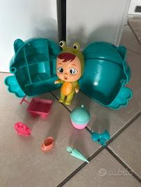 Cry Babies Carol serie casetta alata