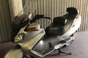 Suzuki burgman 650