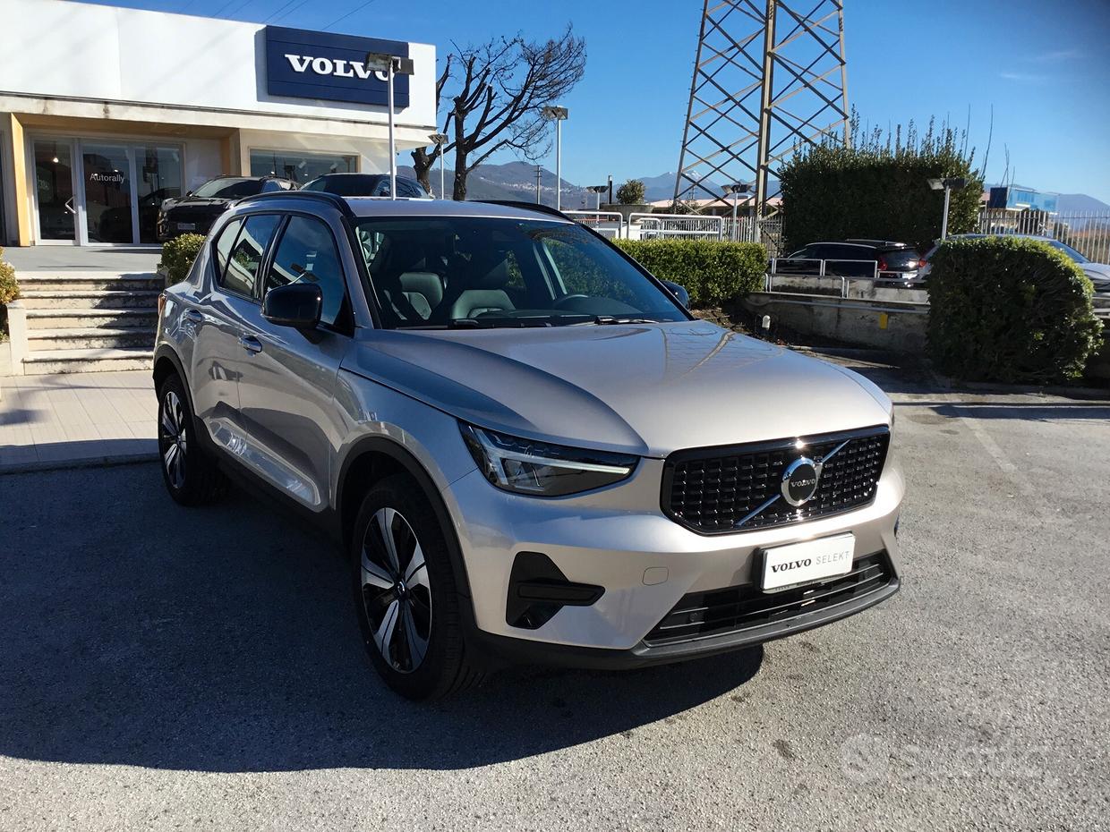 Volvo XC40 (2017-->)