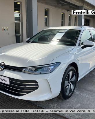 Volkswagen Passat 1.5 tsi ehybrid business 204cv d