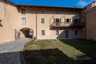 CASA DI CORTE A VERZUOLO