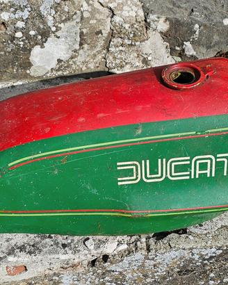 serbatoio d'epoca originale Ducati