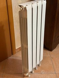 Termosifone radiatore in alluminio 4 elementi