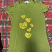 Stock 10 magliette e 5 vestiti