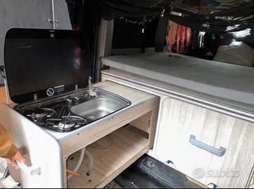 Kit Camperizzazione Amovibile Van Letto + Cucina