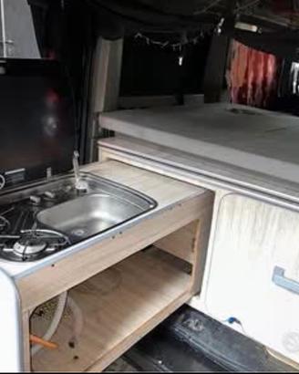 Kit Camperizzazione Amovibile Van Letto + Cucina