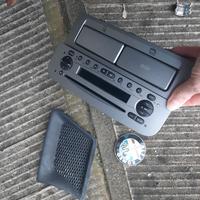 radio alfa romeo gt con cassetti sottostanti