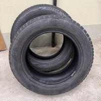 2 pneumatici invernali Bridgestone 195 60 15