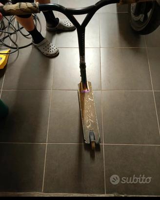 Monopattino freestyle 
