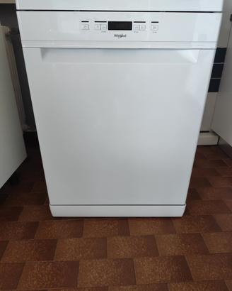 lavastoviglie Whirlpool 