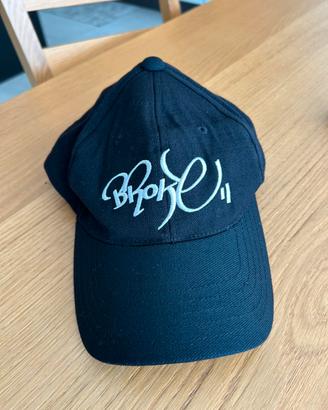 BROKE cappello