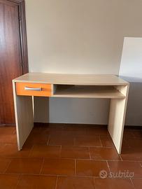 Scrivania per ragazzi