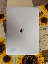 NOTEBOOK HUAWEI