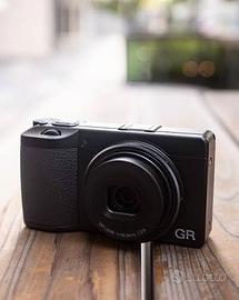 RICOH GR IV