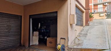 Box Auto ad Aprilia