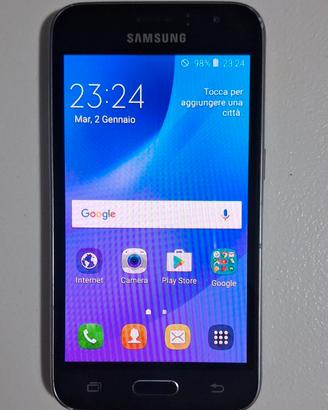 Samsung Galaxy J1 (2016)