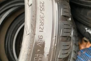 Pneumatici invernali hankook 255/35/21