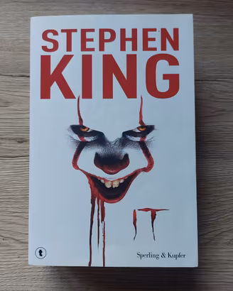 STEPHEN KING  - IT