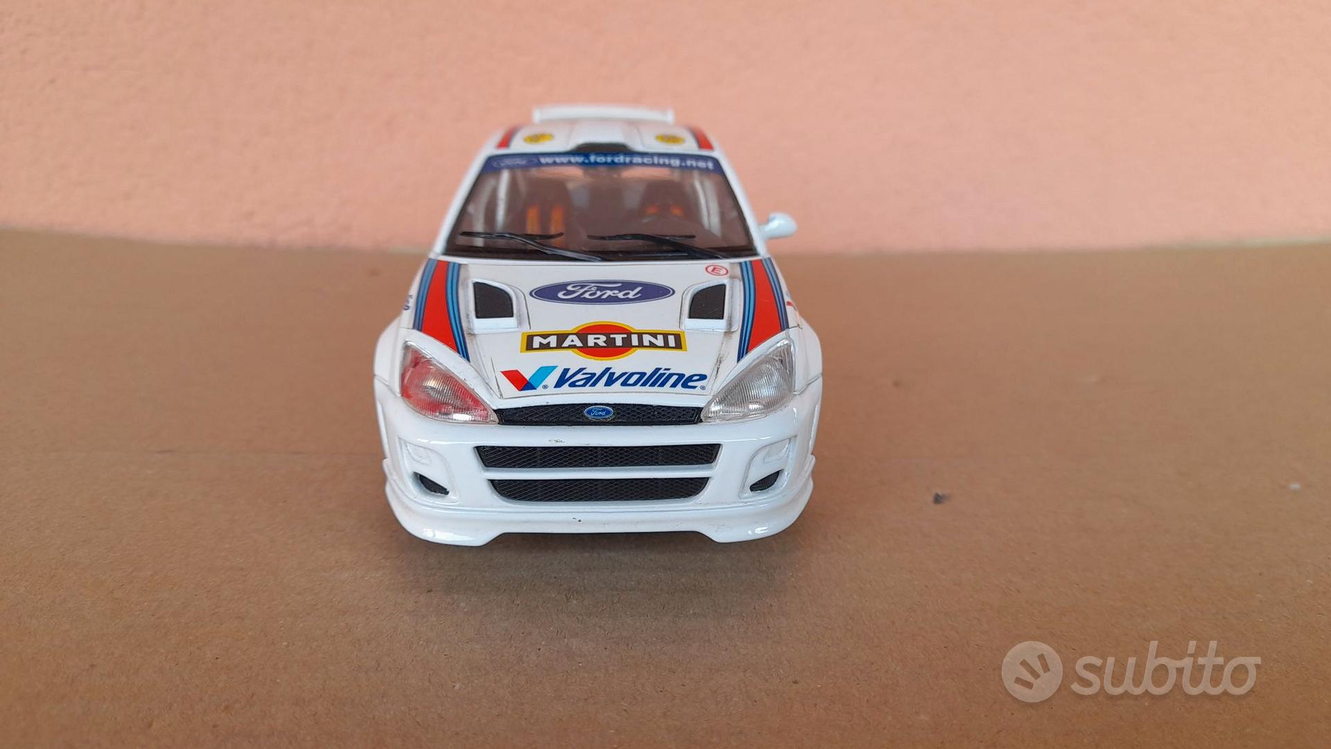 Burago Ford Focus WRC Martini Scala 1/24 - Modèle Amélioré Sans Boîte