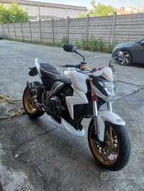 Cb1000R