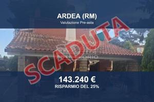 Immobile in asta di 136 m² con più di 5 locali a A