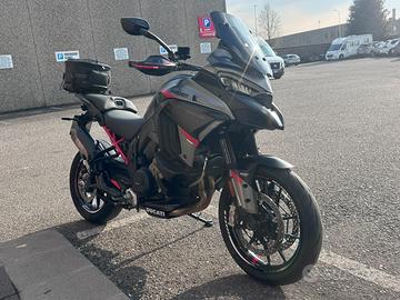 Multistrada v4 grand tour 24